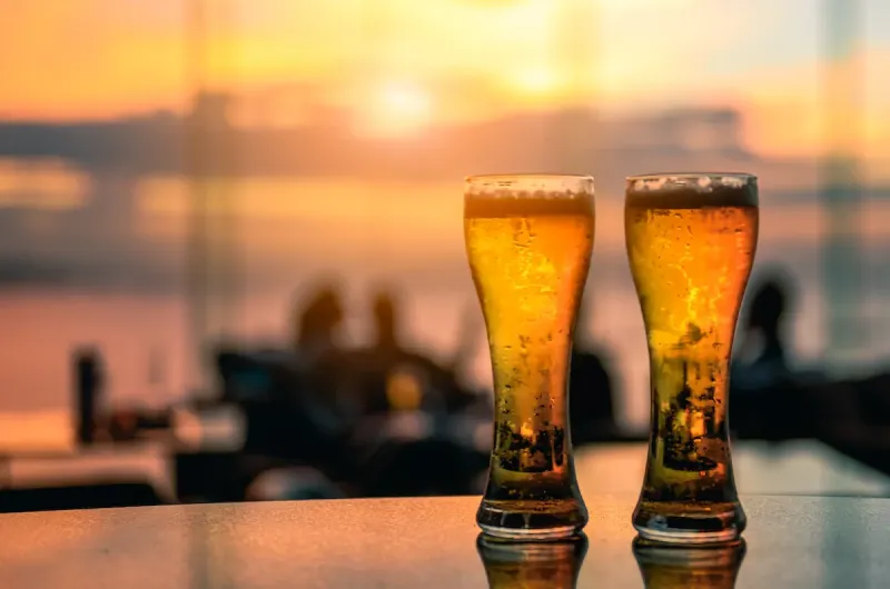 Ontdek hoe Griekenland naast wijn en ouzo een eigen biercultuur ontwikkelt